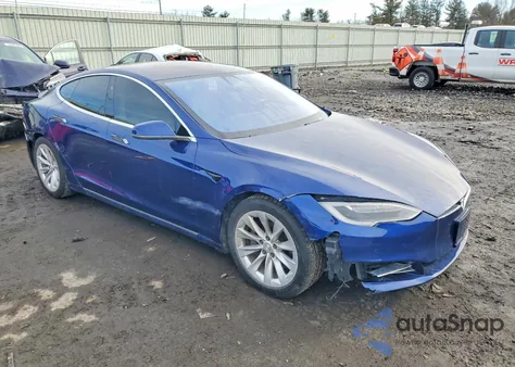 2017 Tesla Model S z USA, uszkodzony, nr VIN 5YJSA1E27HF180273